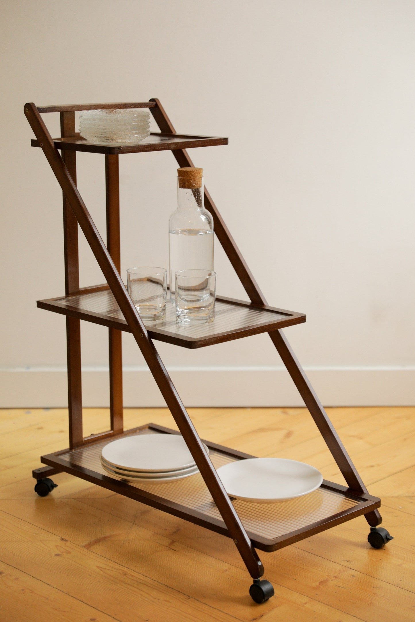 Mesa Serving Trolley