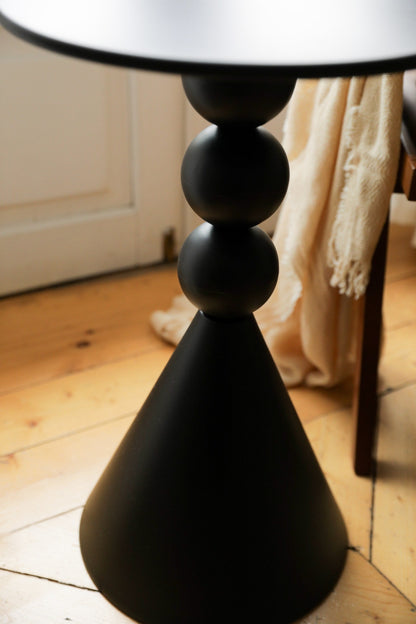 Sfera Side table