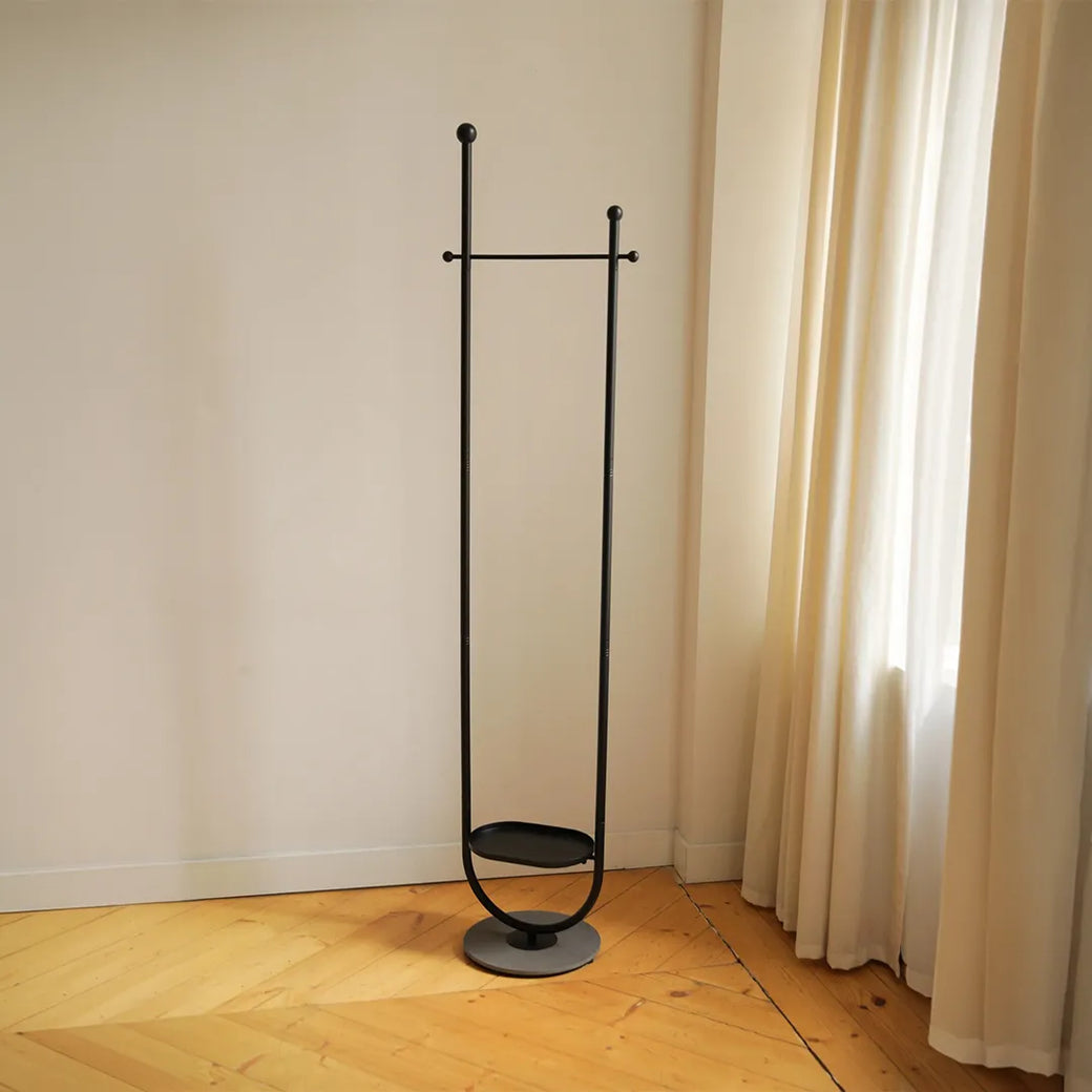 Forma Clothes Standing Hanger
